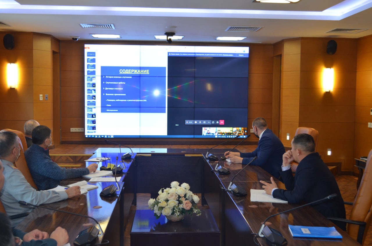 Военные преподаватели Казахстана и Индии провели занятия в онлайн-формате