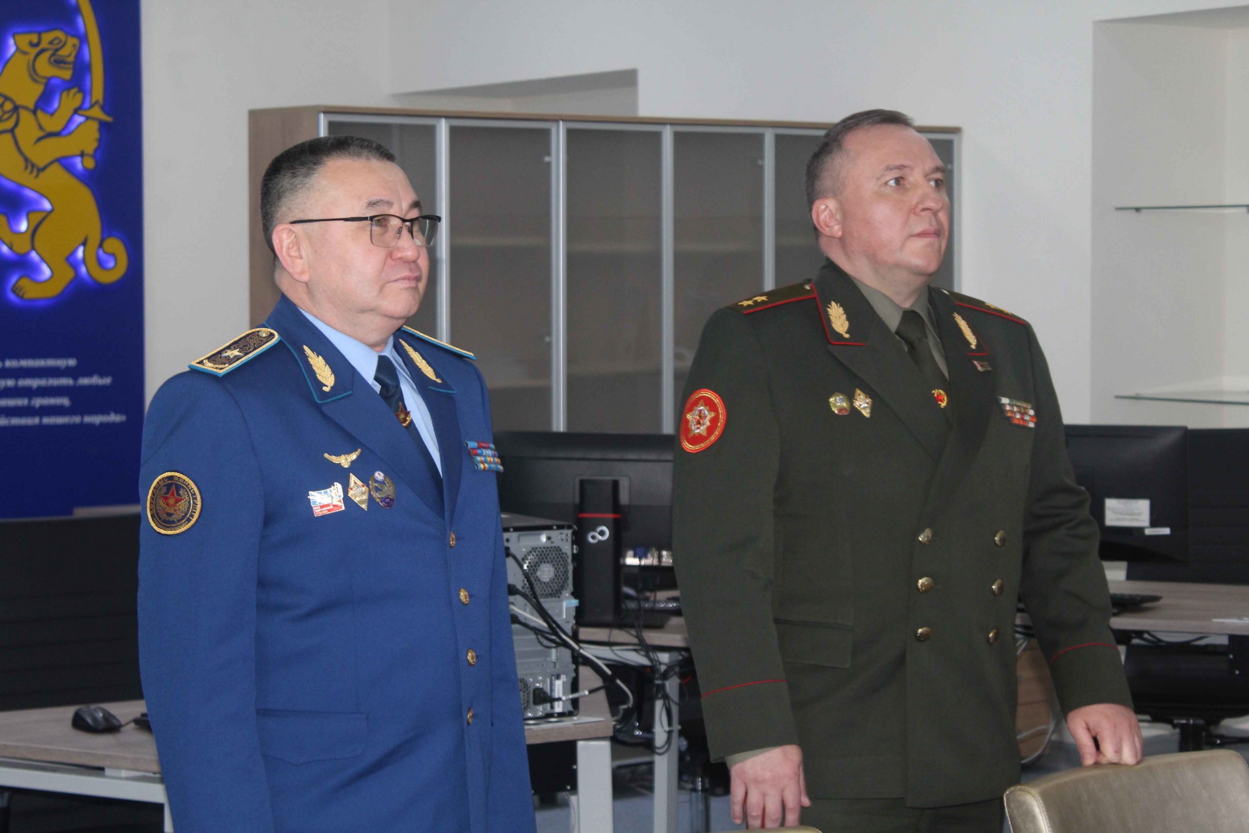 Визит главы оборонного ведомства Республики Беларусь